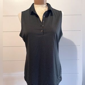 Women’s Nike golf shirt sleeveless size Large